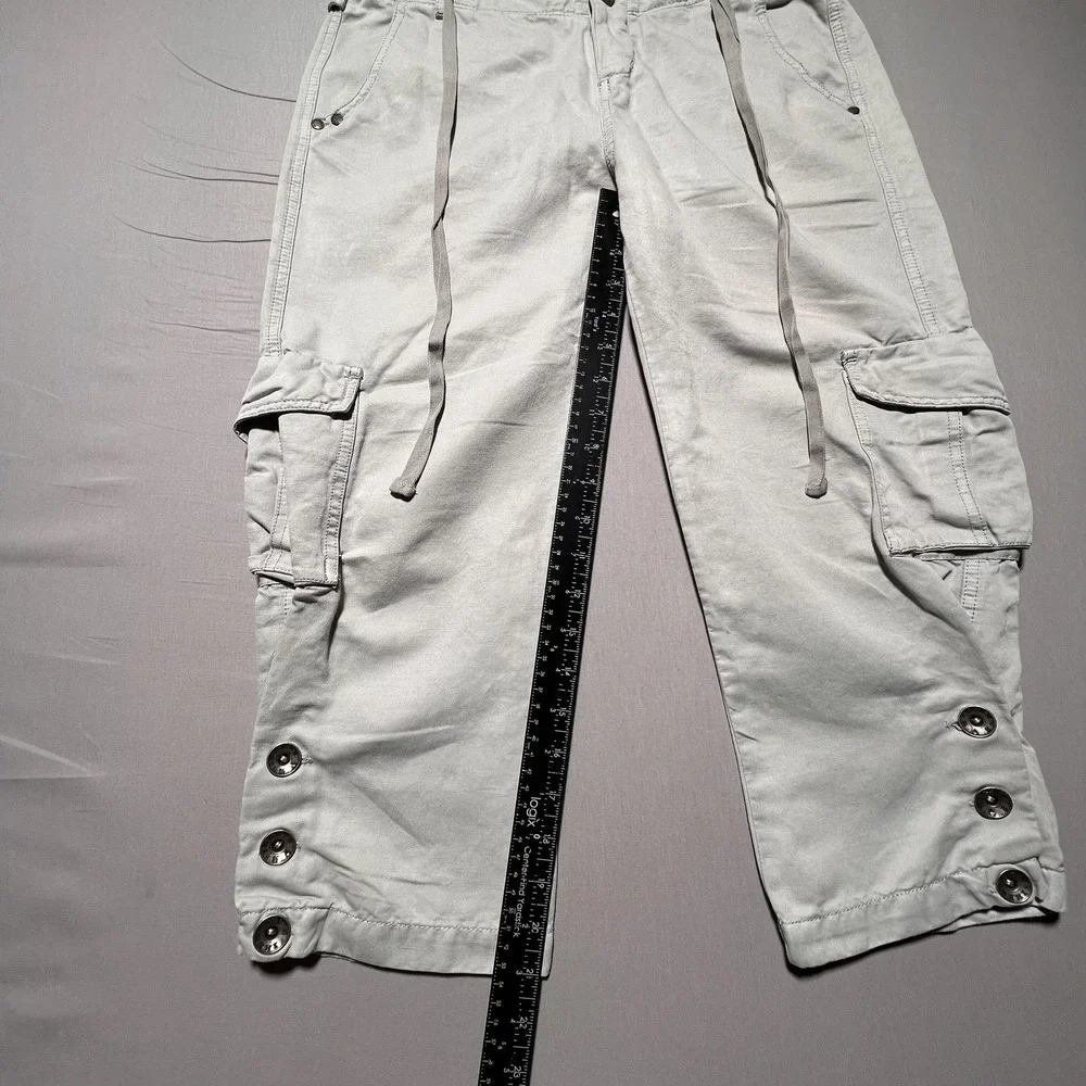 IKKS Cargo Pants Womens‎ 40 Light Gray Cropped Capri Drawstring Button Hem Twill